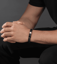 Lade das Bild in den Galerie-Viewer, PEAGB0040702_05
