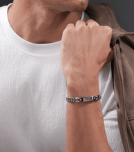 Lade das Bild in den Galerie-Viewer, PEAGB0082905_04
