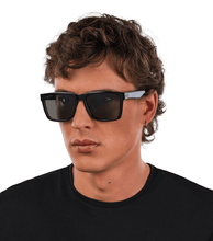 画像をギャラリービューアに読み込む, SPLR49M 57Z42P_03
